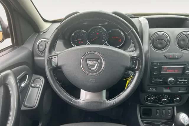 Dacia Duster (2016) thumbnail 19
