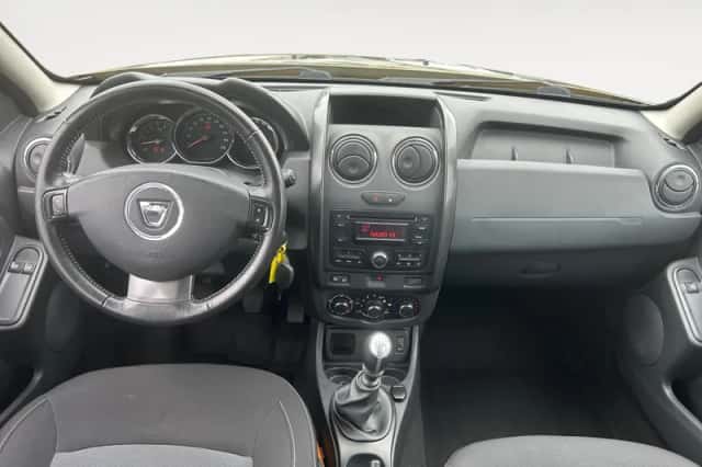 Dacia Duster (2016) thumbnail 23