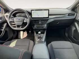 Ford Focus (2023) thumbnail 16