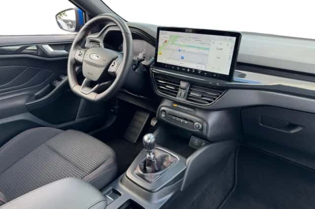 Ford Focus (2023) thumbnail 17