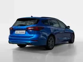 Ford Focus (2023) thumbnail 3