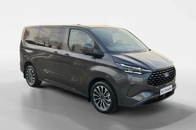 Ford Tourneo Custom (2025) thumbnail 2