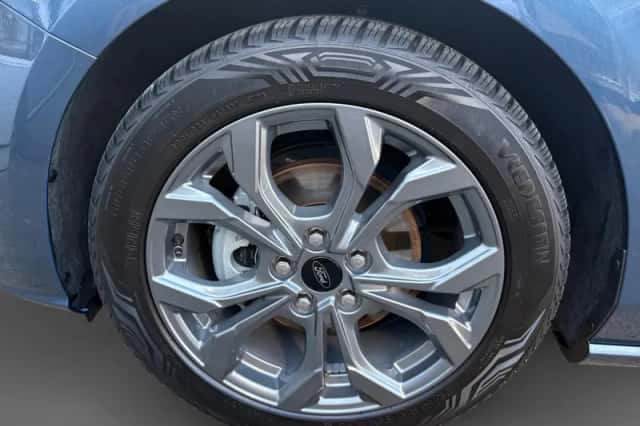 Ford Focus (2024) thumbnail 11