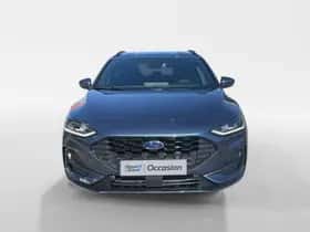 Ford Focus (2024) thumbnail 3