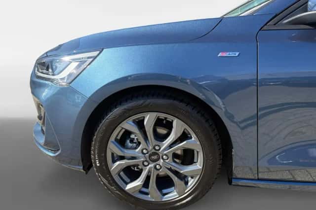 Ford Focus (2024) thumbnail 9