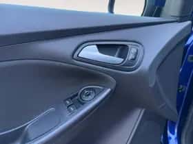 Ford Focus (2018) thumbnail 10