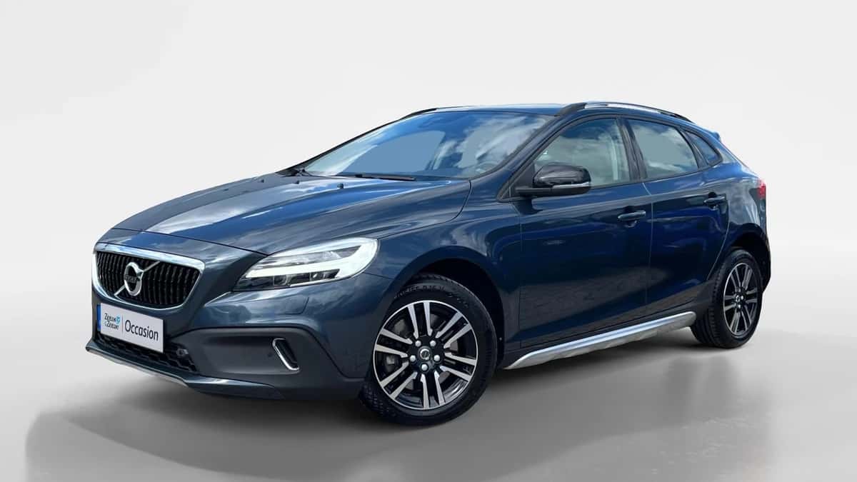 Volvo V40 (2017) — foto 1