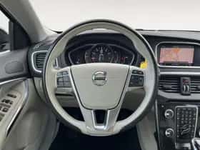 Volvo V40 (2017) thumbnail 18