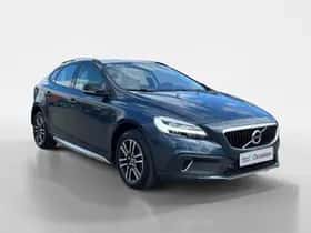 Volvo V40 (2017) thumbnail 3