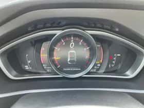 Volvo V40 (2017) thumbnail 21