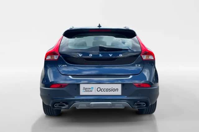 Volvo V40 (2017) thumbnail 6