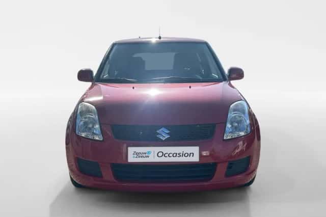 Suzuki Swift (2008) thumbnail 2