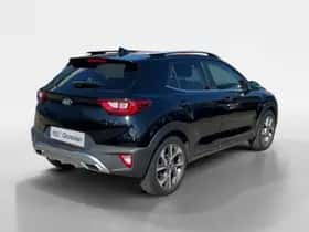 Kia Stonic (2021) thumbnail 7