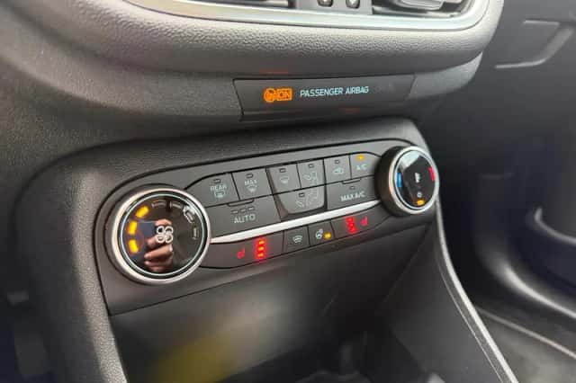 Ford Fiesta (2023) thumbnail 25