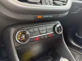 Ford Fiesta (2023) thumbnail 25