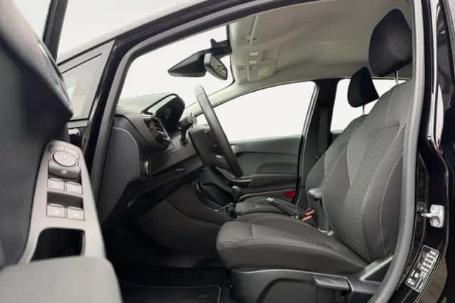 Ford Fiesta (2023) thumbnail 9