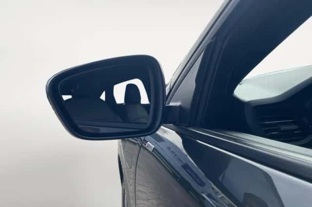 Ford Kuga (2023) thumbnail 14