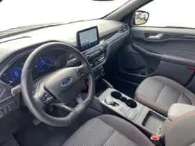 Ford Kuga (2023) thumbnail 16