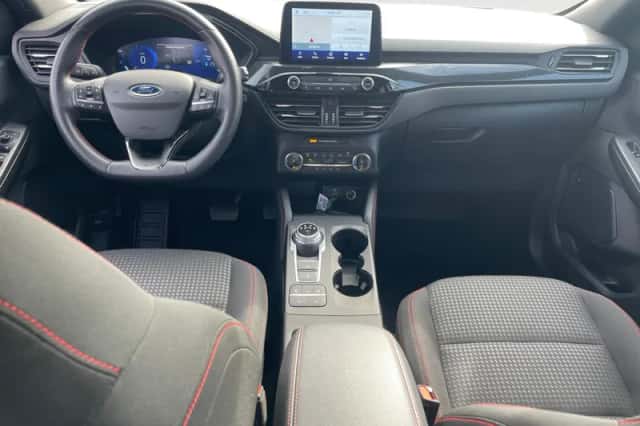 Ford Kuga (2023) thumbnail 21
