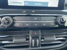 Ford Kuga (2023) thumbnail 28
