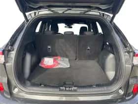 Ford Kuga (2023) thumbnail 10