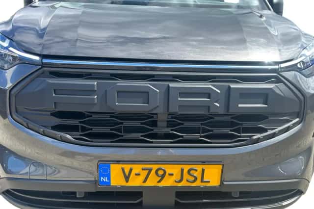 Ford Transit Custom (2024) thumbnail 2