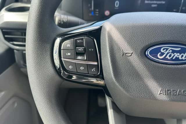 Ford Transit Custom (2024) thumbnail 13