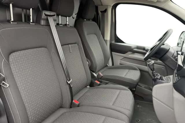 Ford Transit Custom (2024) thumbnail 17