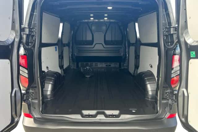 Ford Transit Custom (2024) thumbnail 28