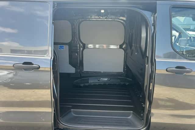 Ford Transit Custom (2024) thumbnail 10