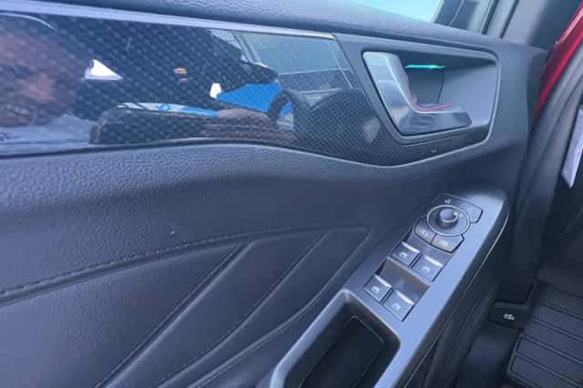Ford Focus (2022) thumbnail 14