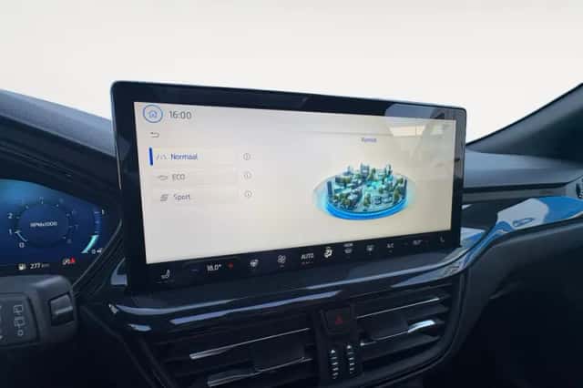Ford Focus (2022) thumbnail 19