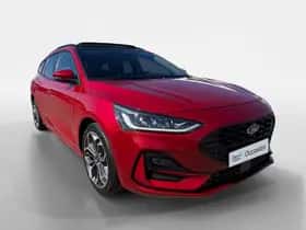 Ford Focus (2022) thumbnail 3