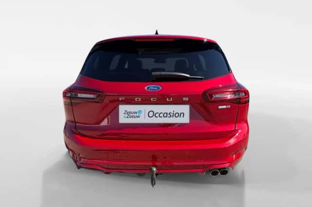 Ford Focus (2022) thumbnail 6