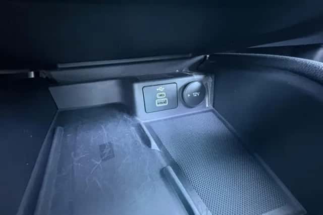Ford Focus (2022) thumbnail 8