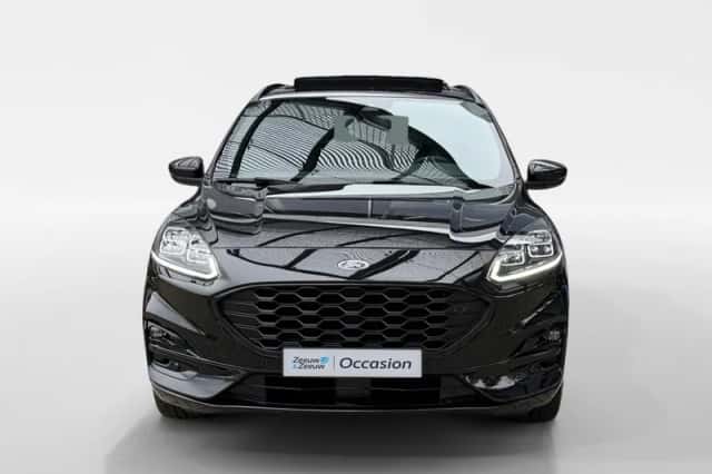 Ford Kuga (2021) thumbnail 3
