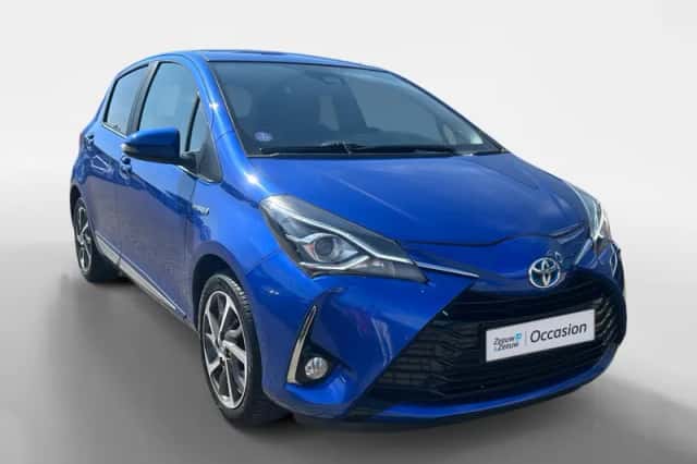Toyota Yaris (2017) thumbnail 4