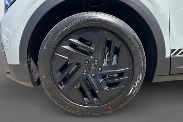 Ford Explorer (2026) thumbnail 6