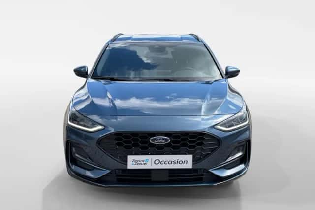 Ford Focus (2024) thumbnail 2