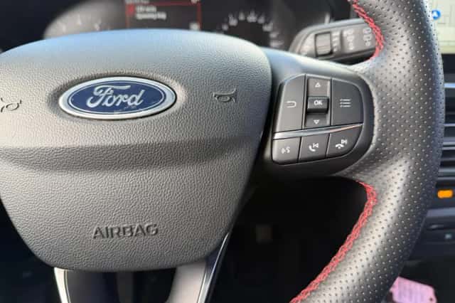 Ford Focus (2024) thumbnail 16