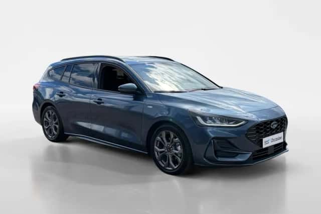 Ford Focus (2024) thumbnail 3