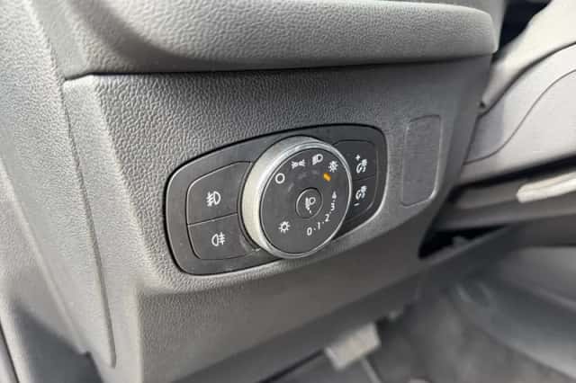 Ford Focus (2024) thumbnail 22