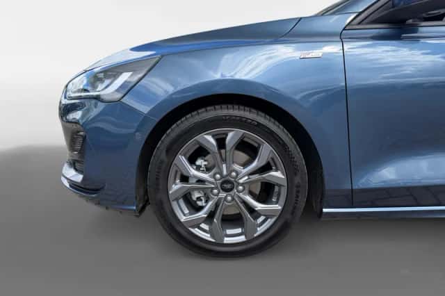 Ford Focus (2024) thumbnail 8