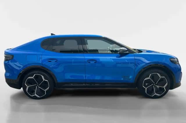 Ford Capri (2024) thumbnail 4