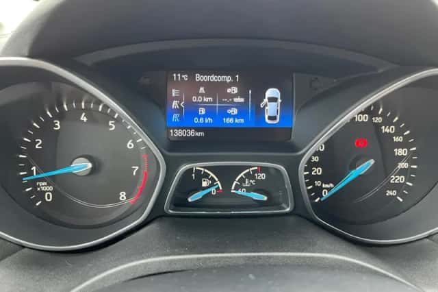 Ford C-Max (2018) thumbnail 22
