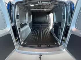 Ford Transit Connect (2025) thumbnail 11