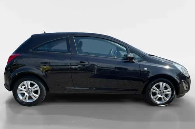 Opel Corsa (2013) thumbnail 6