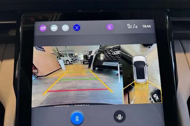 Ford Explorer (2026) thumbnail 18