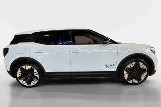 Ford Explorer (2026) thumbnail 4