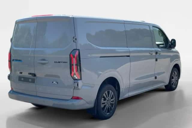 Ford E-Transit Custom (2026) thumbnail 3